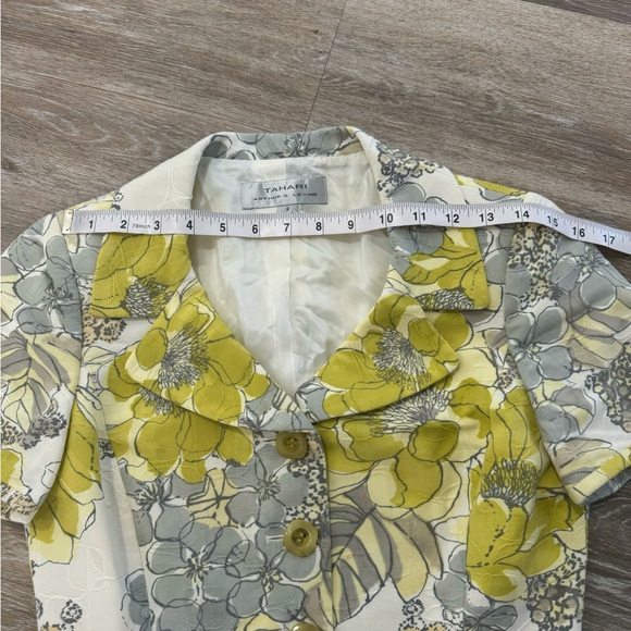 Women’s Tahari Arthur S Levine 2PC Floral Skirt Suit Blazer & Skirt Set Size 2 - Picture 9 of 15